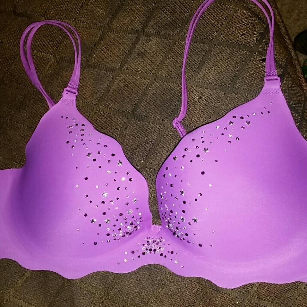 Victoria Secret 34C